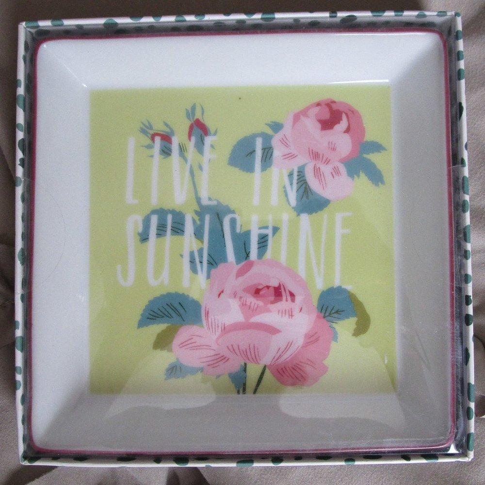 NIB square porcelain dish